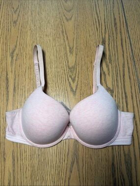 Victoria's Secret Pale Pink Padded T-Shirt Bra